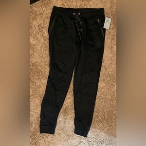 Ascend Men’s Black Joggers